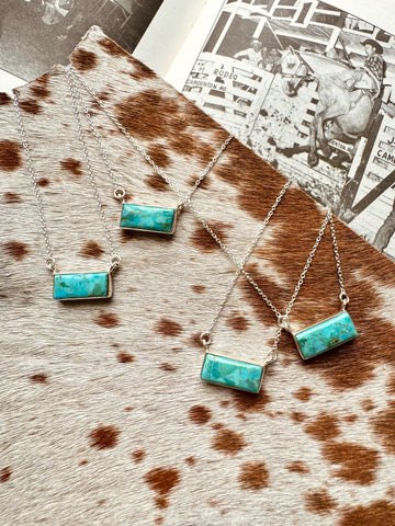 The Verde Hebillas Turquoise Buckles